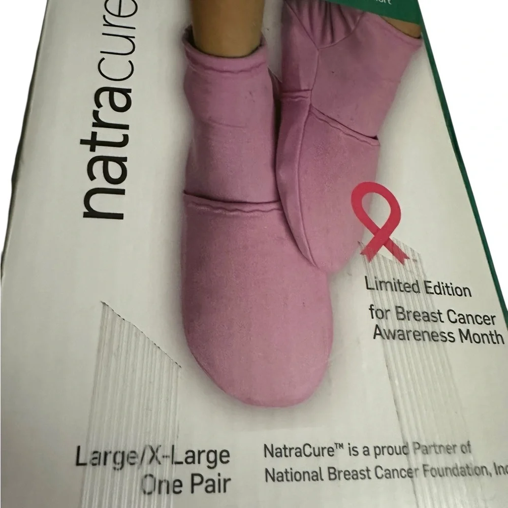 Natracure Cold Therapy Socks L/XL Pink Limited Edition for Breast Cancer NIB
